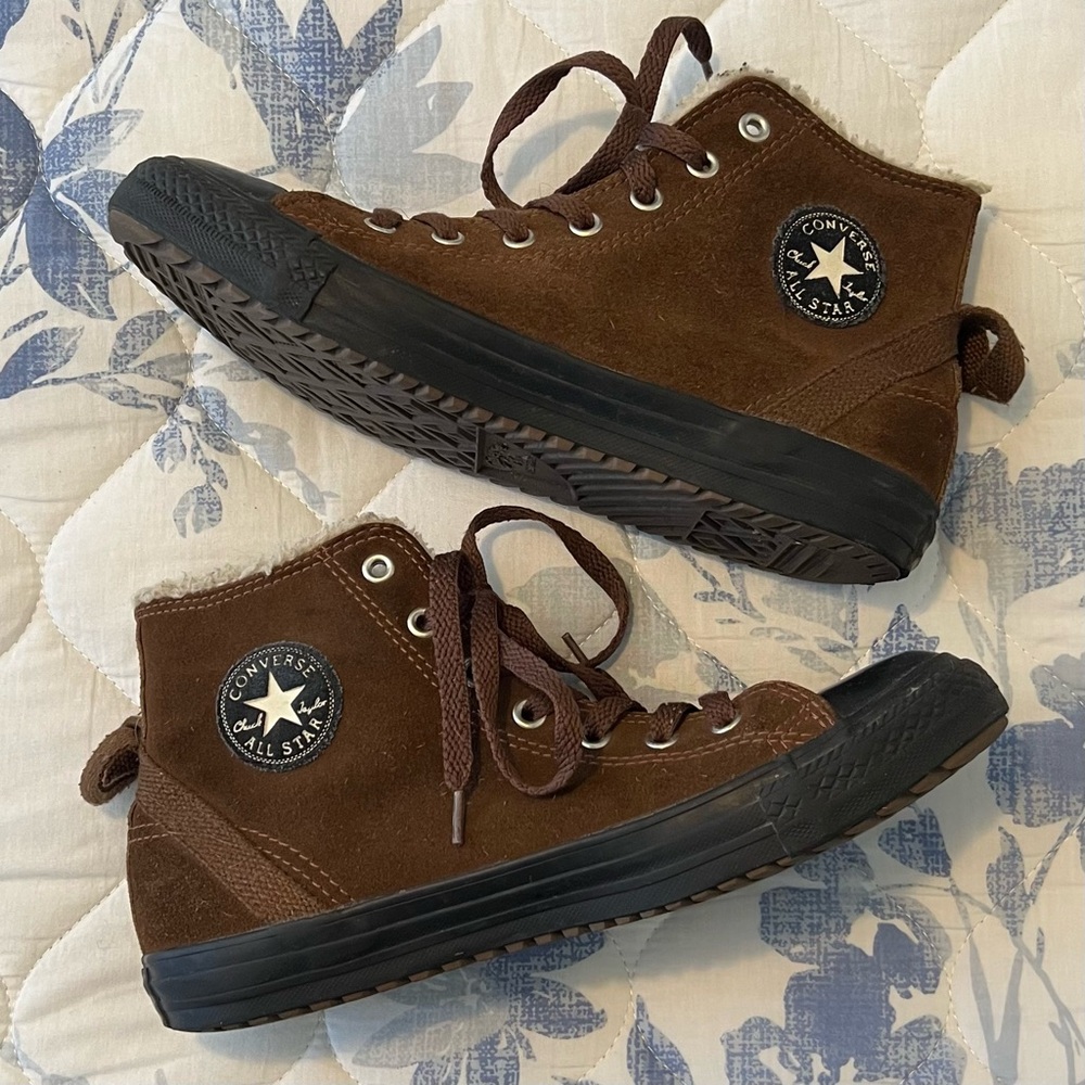 Converse Suede Chuck Taylors